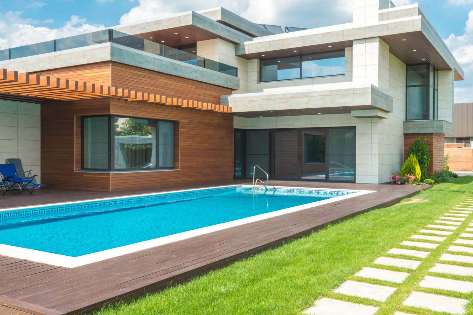 Design — Sunnyside Pools & Spas